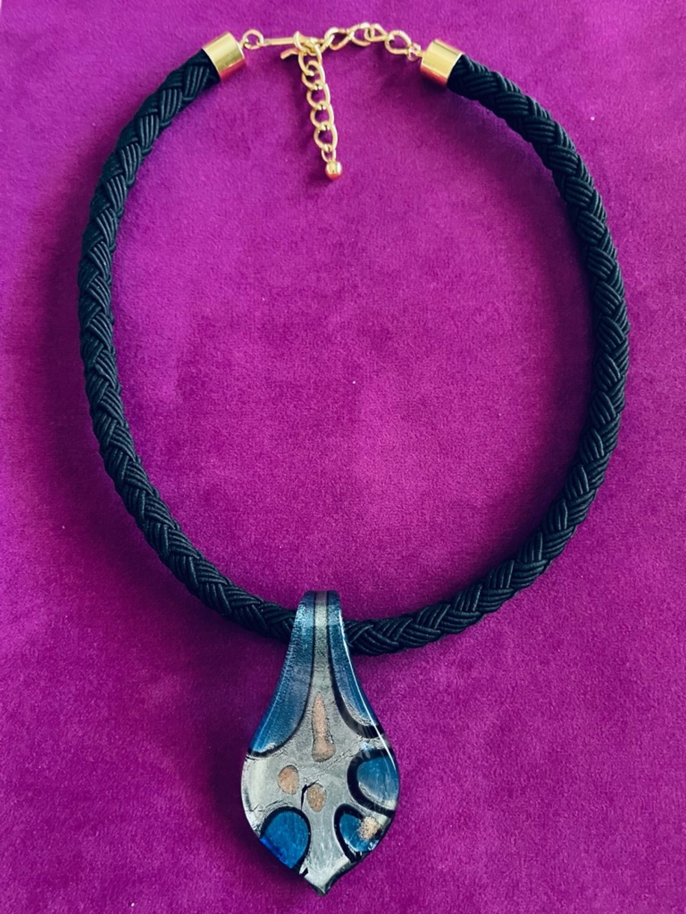 GOLD & BLACK CORDED NECKLACE WITH HAND BLOWN GLASS ART DECO PENDANT